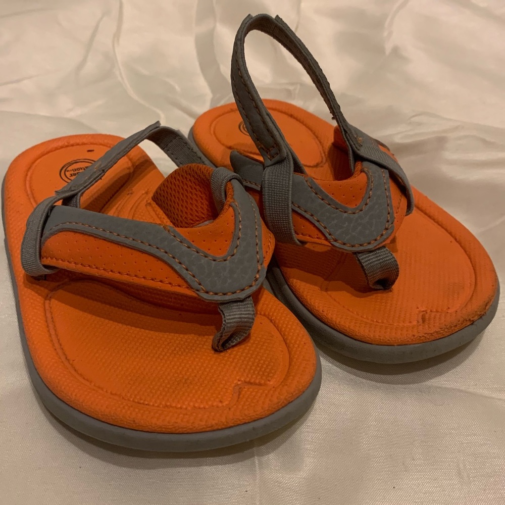 Wonder nation boys flip flops
